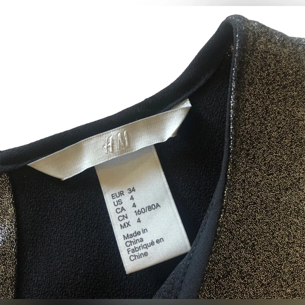 H&M Ladies Black & Silver Glitter Slit Cap Sleeve Fitted New Years Eve Dress - Picture 8 of 11